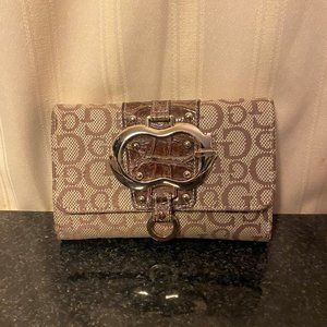 Guess Wallet